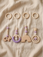 Jouets d'éveil en bois colorés